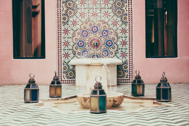moroccan-africa-interior-ornate-pool